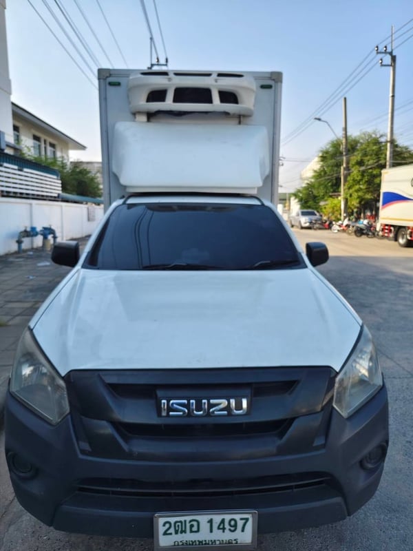 รถปิคอัพอีซูซุ ตู้เย็น ปี2563  พร้อมวิ่งใช้งาน