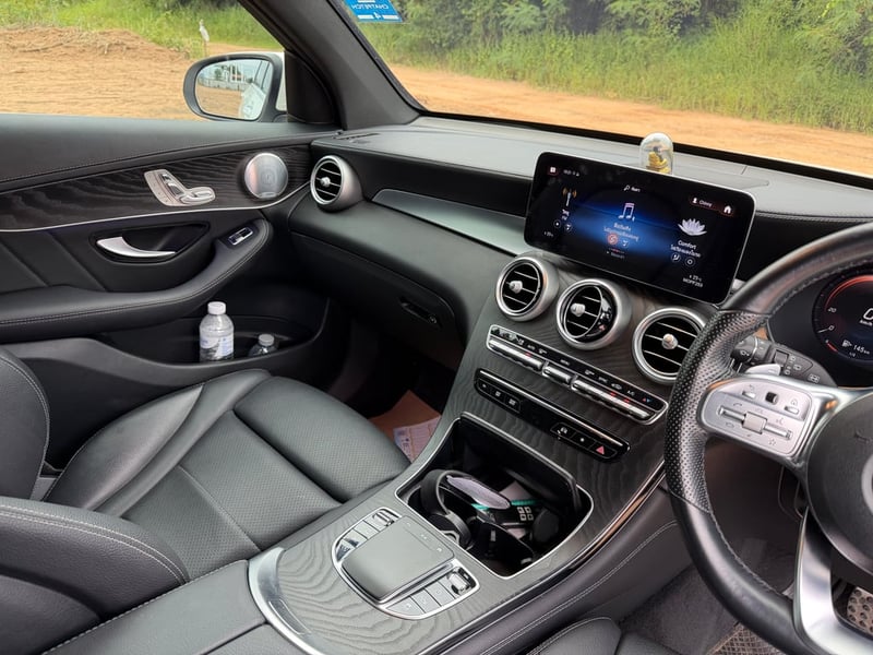 Mercedes-Benz C 220d (ปี 2020) Mercedes-Benz C 220d (ปี 2020)