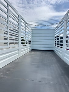 ISUZU FVM 240แรงม้า รถบรรทุก 10ล้อ กระบะคอกสูง ปี2010