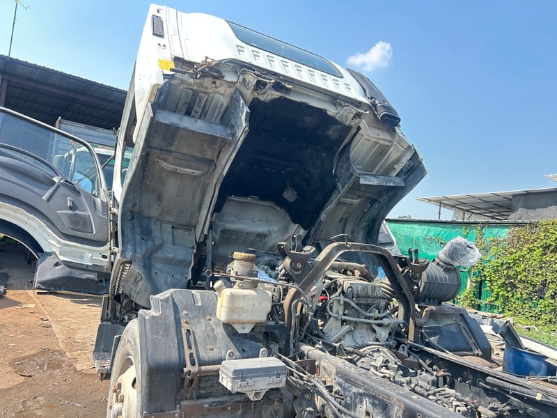 ISUZU FVM 240แรงม้า รถบรรทุก 10ล้อ กระบะคอกสูง ปี2025 เลขไมล์น้อยกว่า 500,000 กม.