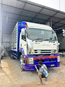 10ล้อFVM300แรงยาว7.7