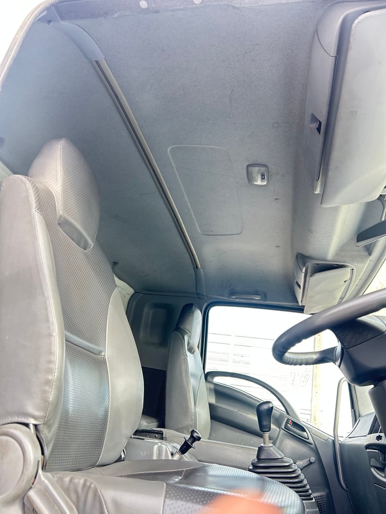 ISUZU FVM 300แรงม้า รถบรรทุก 10ล้อ กระบะคอกสูง ปี2014 เลขไมล์น้อยกว่า 500,000 กม. ISUZU FVM 300แรงม้า รถบรรทุก 10ล้อ กระบะคอกสูง ปี2014 เลขไมล์น้อยกว่า 500,000 กม.