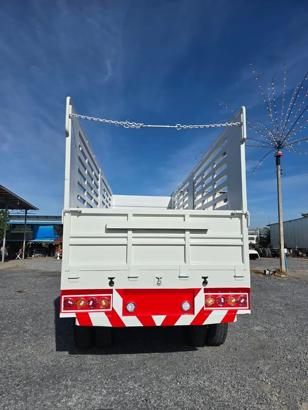 ISUZU FXZ 360แรงม้า รถบรรทุก 10ล้อ กระบะคอกสูง ปี2013 เลขไมล์น้อยกว่า 500,000 กม.