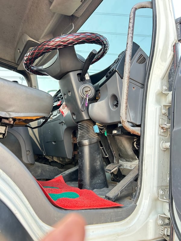 ISUZU FVM 240แรงม้า รถบรรทุก 10ล้อ กระบะเหล็ก ปี2018