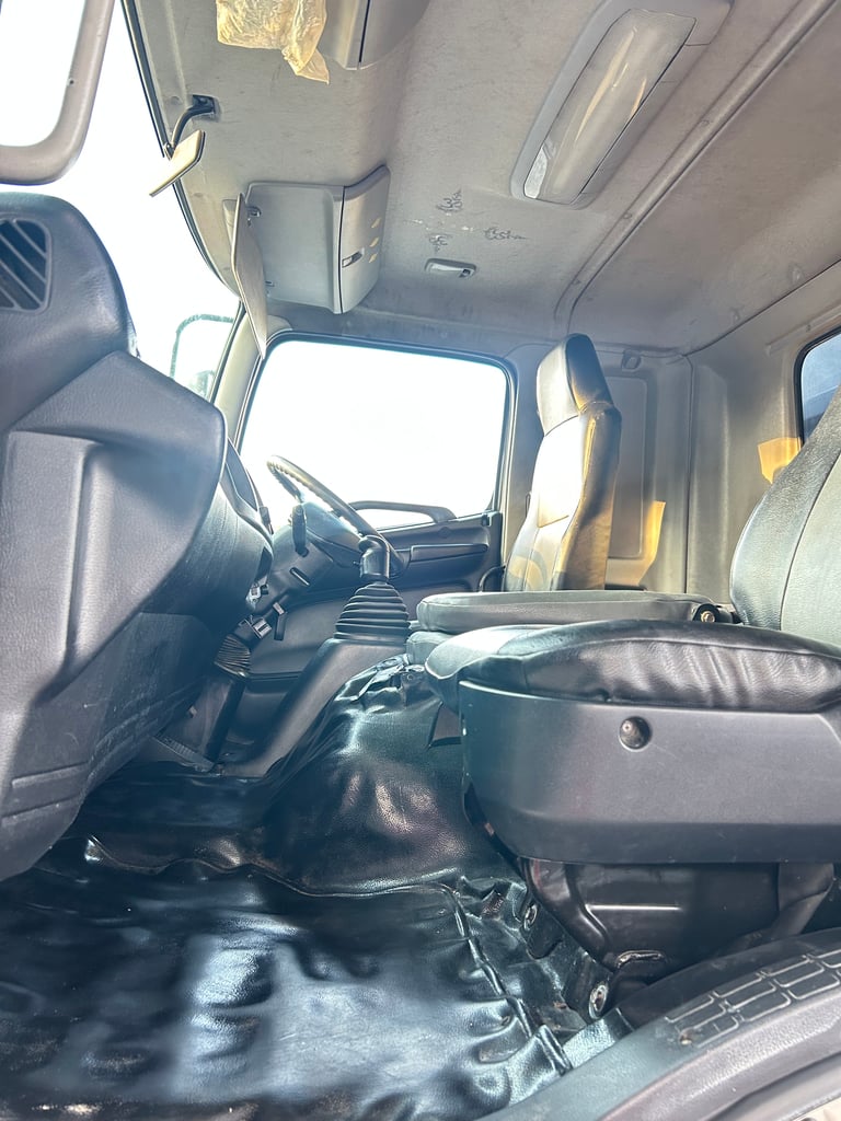 HINO FL 260แรงม้า รถบรรทุก 10ล้อ กระบะคอกสูง ปี2018 เลขไมล์น้อยกว่า 500,000 กม.