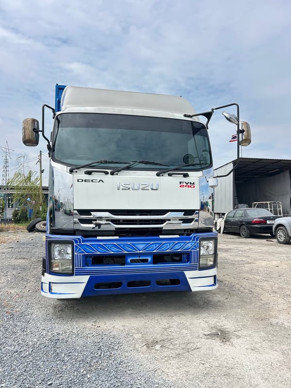 ISUZU FVM 240แรงม้า รถบรรทุก 10ล้อ กระบะคอกสูง ปี2010