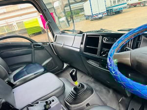 ISUZU FVM 300แรงม้า รถบรรทุก 10ล้อ ตู้แห้ง ปี2016 เลขไมล์น้อยกว่า 500,000 กม.