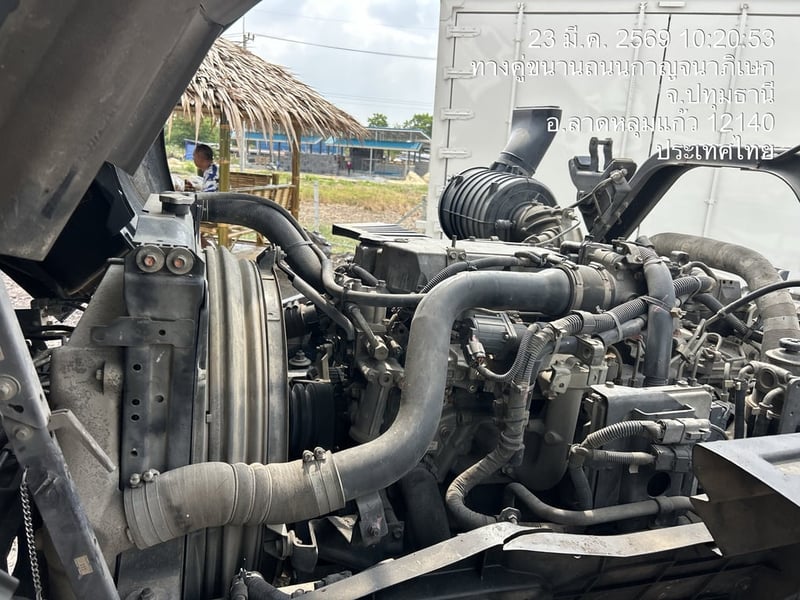 ISUZU FTR 240แรงม้า รถบรรทุก 6ล้อ ตู้แห้ง ปี2019 เลขไมล์น้อยกว่า 500,000 กม.