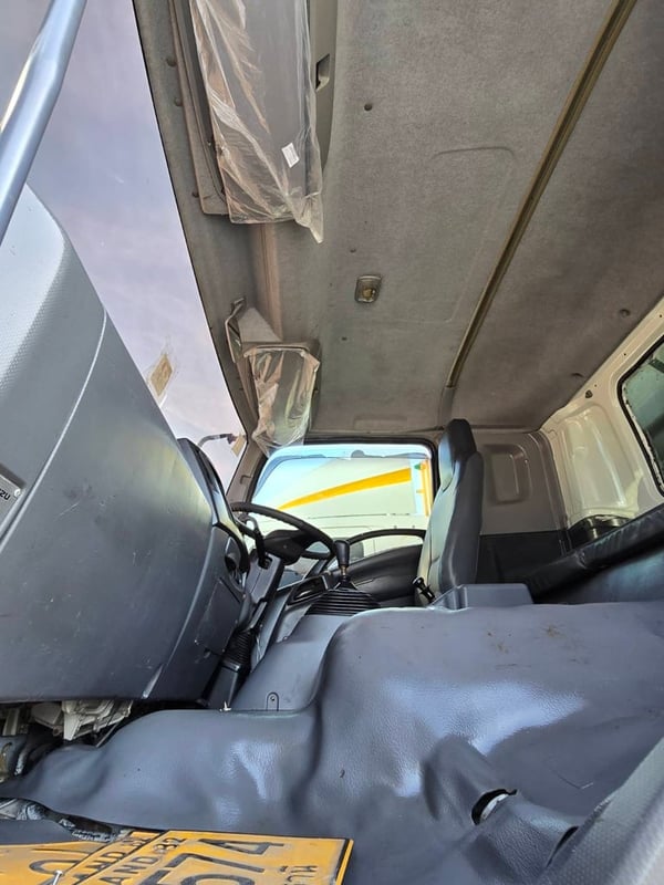 ISUZU FXZ 360แรงม้า รถบรรทุก 10ล้อ กระบะคอกสูง ปี2013 เลขไมล์น้อยกว่า 500,000 กม.