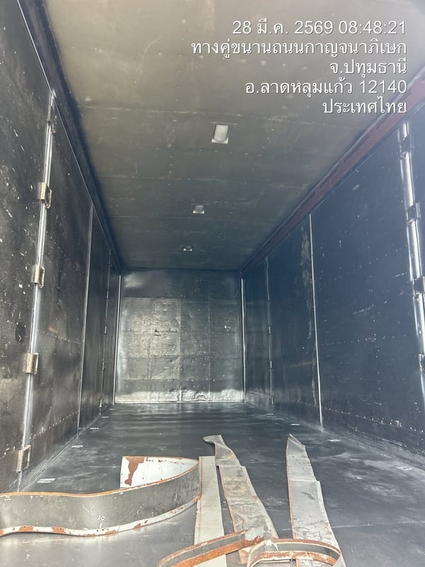 ISUZU FTR 240แรงม้า รถบรรทุก 6ล้อ ตู้แห้ง ปี2010 เลขไมล์น้อยกว่า 500,000 กม.