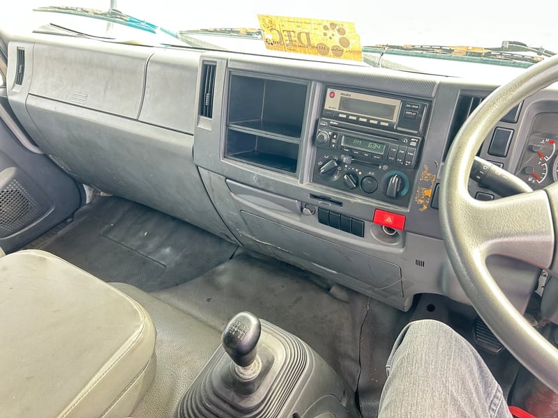 ISUZU FVM 300แรงม้า รถบรรทุก 10ล้อ กระบะคอกสูง ปี2014 เลขไมล์น้อยกว่า 500,000 กม.