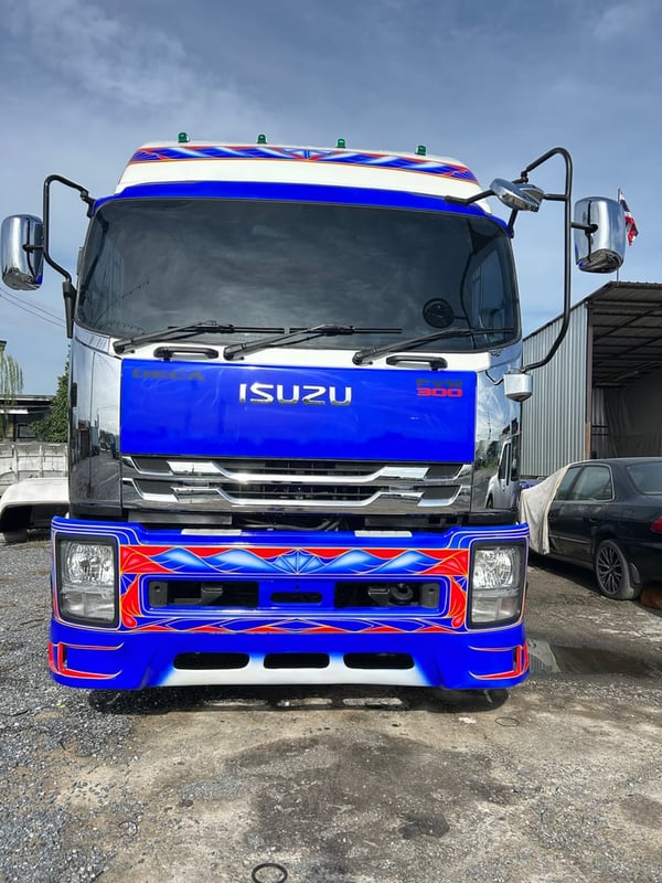 10ล้อIsuzuรุ่นfvm300แรง