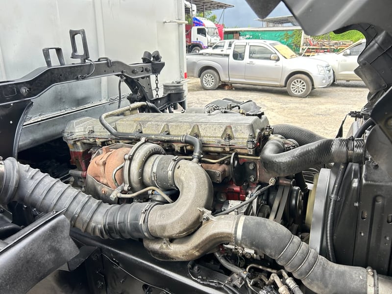 10ล้อHinoปั้มสาย