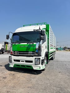 ISUZU FVM 240แรงม้า รถบรรทุก 10ล้อ กระบะคอกสูง ปี2015 เลขไมล์น้อยกว่า 500,000 กม.