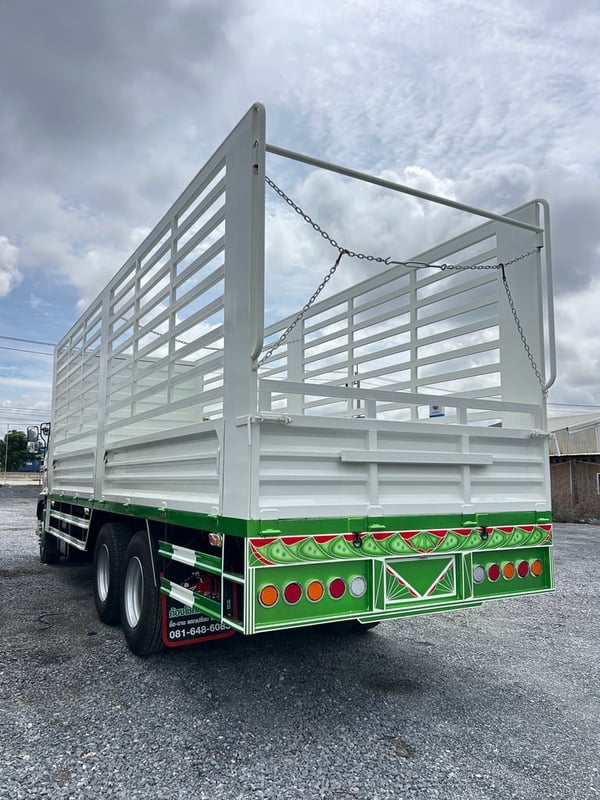 10ล้อHinoคอกสวยๆ