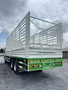 10ล้อHinoคอกสวยๆ