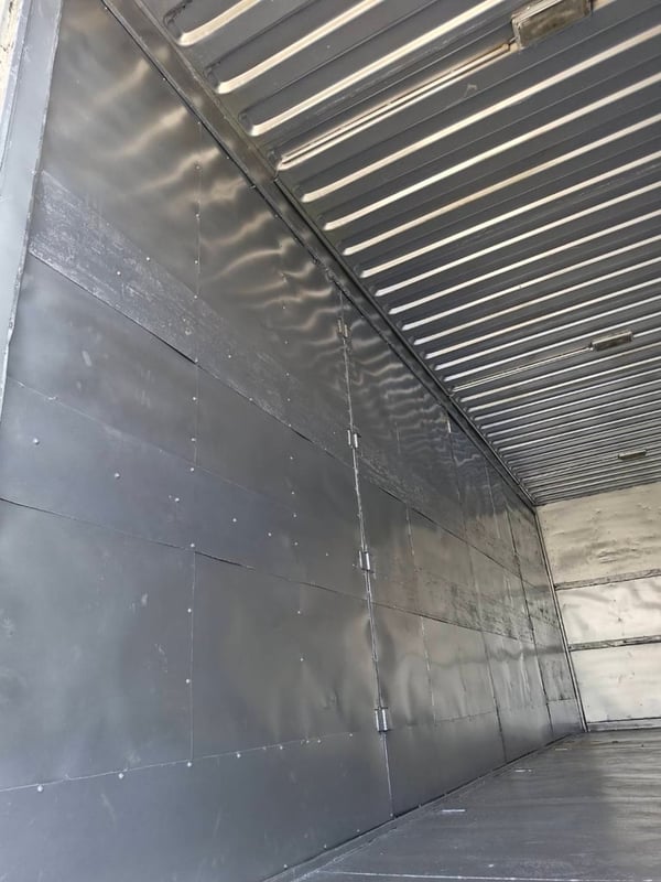 ISUZU FTR 240แรงม้า รถบรรทุก 6ล้อ ตู้แห้ง ปี2011 เลขไมล์น้อยกว่า 500,000 กม.