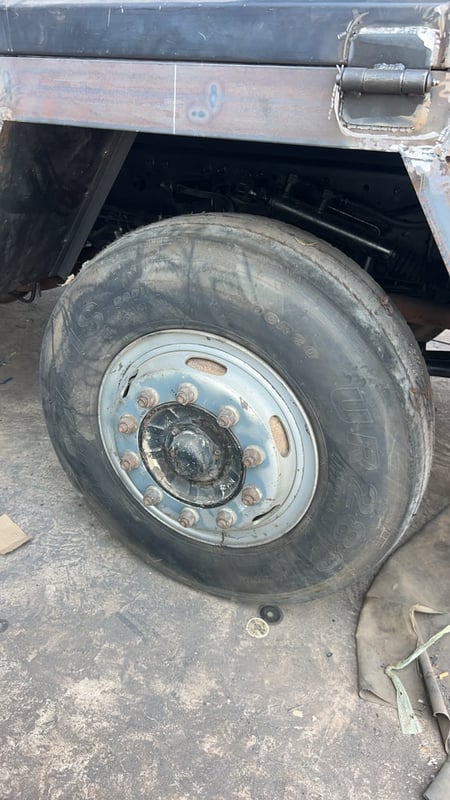 ISUZU FVM 240แรงม้า รถบรรทุก 10ล้อ กระบะคอกสูง ปี2018 เลขไมล์น้อยกว่า 500,000 กม.