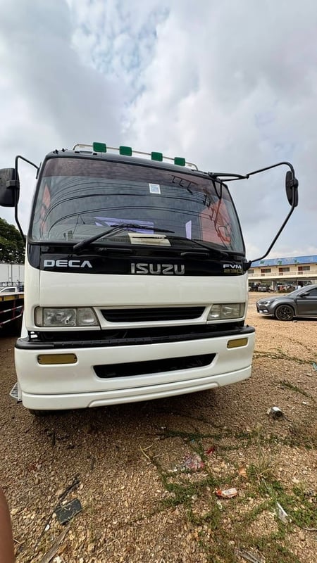 ISUZU FVM 230แรงม้า รถบรรทุก 10ล้อ พื้นเรียบ ปี2008 เลขไมล์น้อยกว่า 500,000 กม.