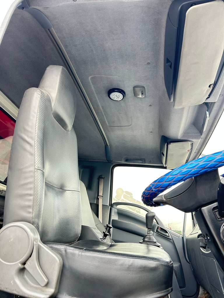 ISUZU FVM 300แรงม้า รถบรรทุก 10ล้อ กระบะคอกสูง ปี2017 เลขไมล์น้อยกว่า 500,000 กม.