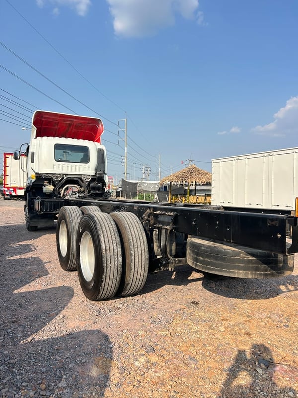 ISUZU FVM 240แรงม้า รถบรรทุก 10ล้อ กระบะเหล็ก ปี2018
