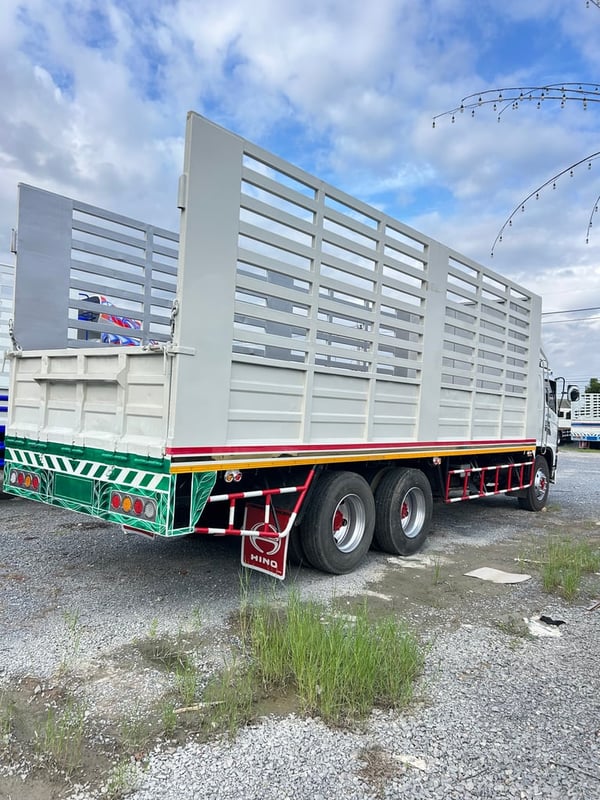 10ล้อHinoปั้มสาย