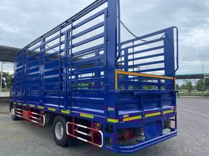 HINO FC 210แรงม้า รถบรรทุก 6ล้อ กระบะคอกสูง ปี2018 เลขไมล์น้อยกว่า 500,000 กม. HINO FC 210แรงม้า รถบรรทุก 6ล้อ กระบะคอกสูง ปี2018 เลขไมล์น้อยกว่า 500,000 กม.