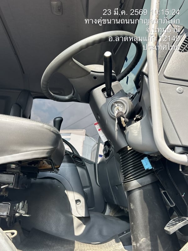 ISUZU FTR 240แรงม้า รถบรรทุก 6ล้อ ตู้แห้ง ปี2019 เลขไมล์น้อยกว่า 500,000 กม.