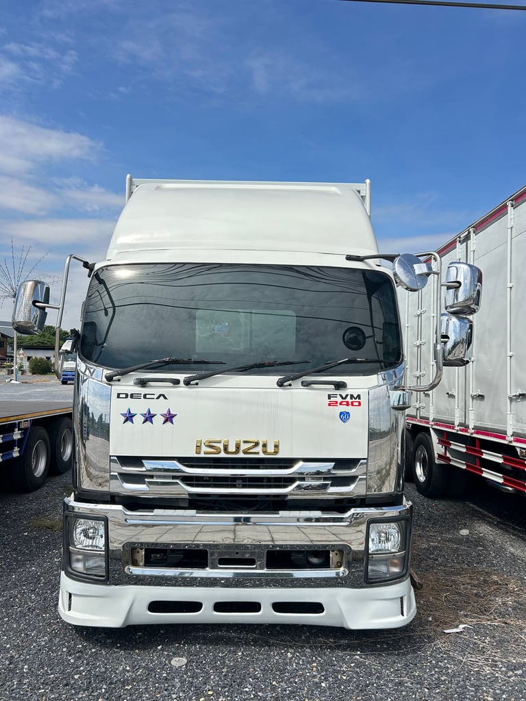 ISUZU FVM 240แรงม้า รถบรรทุก 10ล้อ กระบะคอกสูง ปี2012
