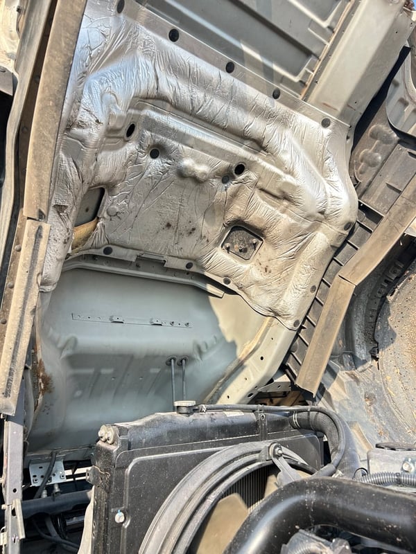 ISUZU FVM 240แรงม้า รถบรรทุก 10ล้อ กระบะเหล็ก ปี2018