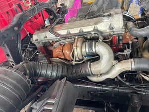 HINO FL 251แรงม้า รถบรรทุก 10ล้อ หัวลาก เฉพาะหัว ปี2015 HINO FL 251แรงม้า รถบรรทุก 10ล้อ หัวลาก เฉพาะหัว ปี2015
