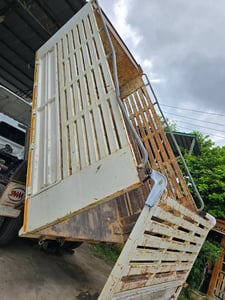 HINO FG 212แรงม้า รถบรรทุก 6ล้อ ดั้มพ์ ปี2013 สนใจติดต่อสอบถามได้ 089-4625982 HINO FG 212แรงม้า รถบรรทุก 6ล้อ ดั้มพ์ ปี2013 สนใจติดต่อสอบถามได้ 089-4625982