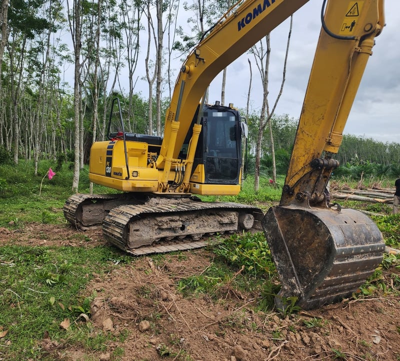 ขายรถแบคโฮ KOMATSU PC 130-10MO ขายรถแบคโฮ KOMATSU PC 130-10MO