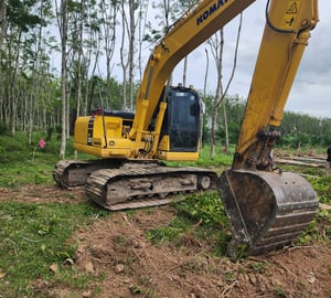 ขายรถแบคโฮ KOMATSU PC 130-10MO ขายรถแบคโฮ KOMATSU PC 130-10MO