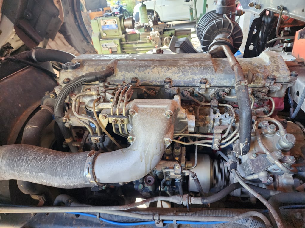 รถบรรทุก 6ล้อ HINO FG 220 ปี2547 กะบะเหล็กติดเครนเฮี๊ยบ สนใจติดต่อสอบถาม 089-4625982 รถบรรทุก 6ล้อ HINO FG 220 ปี2547 กะบะเหล็กติดเครนเฮี๊ยบ สนใจติดต่อสอบถาม 089-4625982
