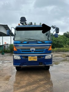 ขาย รถบรรทุกติดเครน