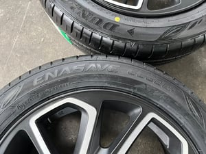 ล้อแม็ก Toyota Yaris Cross ขอบ 16 ดำหน้าเงา พร้อมยางใหม่ 185-55-16 Dunlop ปี 24