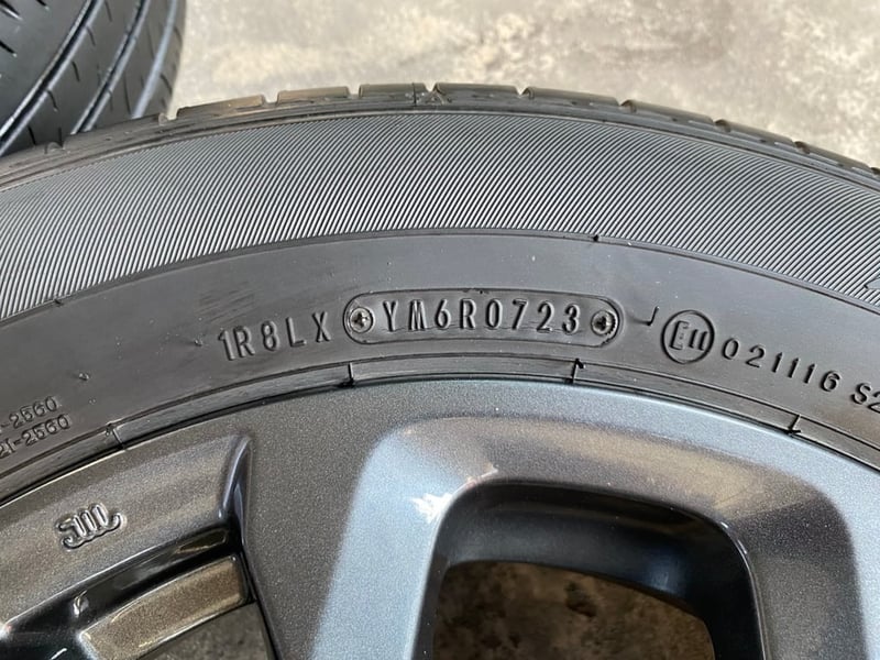 ล้อแม็ก Mazda 2 Skyactive ขอบ 15 สีดำมิดไนท์ ร้อมยาง 185-65-15 Dunlop ปี 23 ล้อแม็ก Mazda 2 Skyactive ขอบ 15 สีดำมิดไนท์ ร้อมยาง 185-65-15 Dunlop ปี 23