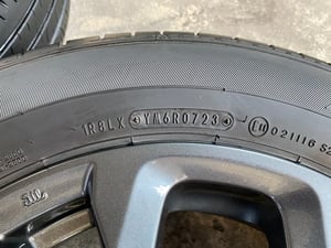 ล้อแม็ก Mazda 2 Skyactive ขอบ 15 สีดำมิดไนท์ ร้อมยาง 185-65-15 Dunlop ปี 23 ล้อแม็ก Mazda 2 Skyactive ขอบ 15 สีดำมิดไนท์ ร้อมยาง 185-65-15 Dunlop ปี 23