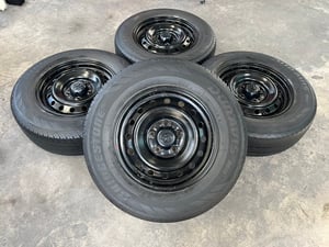 ล้อกระทะ 5รู114 Toyota ขอบ 15 สีดำ แถมยาง 205-70-15 Bridgestone ปี 19 