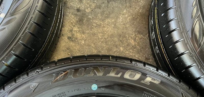 ยางใหม่ป้ายแดง 185-60-16 Dunlop ปลายปี 24 สวยกริ๊บ ถอดจากรถใหม่ป้ายแดง ยางใหม่ป้ายแดง 185-60-16 Dunlop ปลายปี 24 สวยกริ๊บ ถอดจากรถใหม่ป้ายแดง