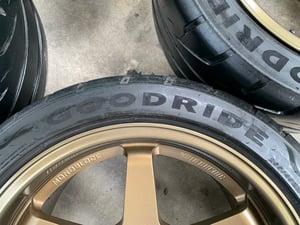 ล้อแม็กแต่ง 6รู139 TE37 ขอบ 18 แถมยาง Goodride ปี 22