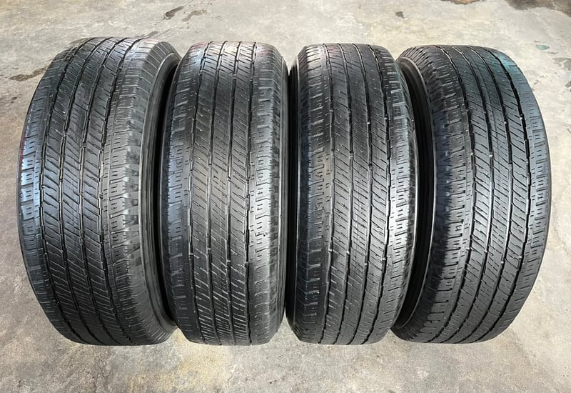ล้อแม็ก Toyota Fortuner ก้านใหญ่ ขอบ 17 แถมยาง 255-70-17 Bridgestone ปี 22