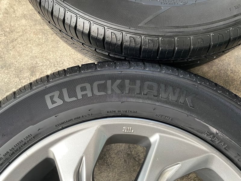 ล้อแม็ก Toyota Vios ขอบ 15 พร้อมยาง 185-60-15 BLACKHAWK ปี 22 ล้อแม็ก Toyota Vios ขอบ 15 พร้อมยาง 185-60-15 BLACKHAWK ปี 22