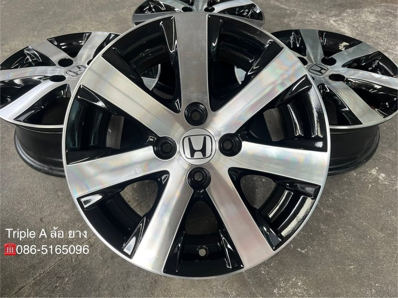 ล้อแม็ก Honda Feed ขอบ 15 ดำหน้าเงา สวยกริ๊บ ล้อแม็ก Honda Feed ขอบ 15 ดำหน้าเงา สวยกริ๊บ
