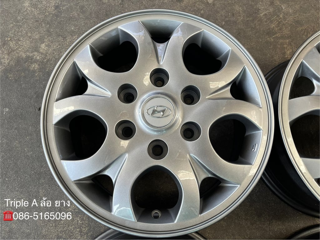 ล้อแม็ก ฮุนได Hyundai H1 ขอบ 16 สีไฮเปอร์ สภาพสวยมาก ล้อแม็ก ฮุนได Hyundai H1 ขอบ 16 สีไฮเปอร์ สภาพสวยมาก