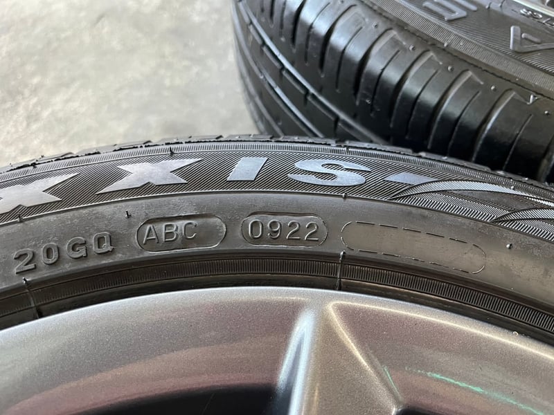 ล้อแม็ก 5รู114 Honda Civic FC ขอบ 16 สีเทากัน พร้อมยาง 205-55-16 Maxxis ปี 22