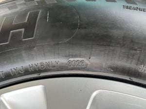 ล้อแม็ก ISUZU D-Max ขอบ 17 พร้อมยาง 265-65-17 BLACKHAWK ปี 23