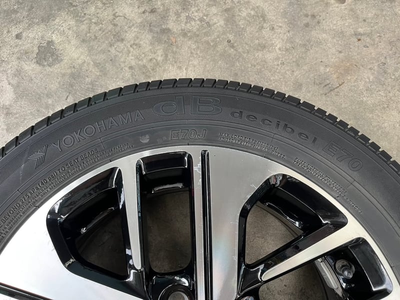 ล้อแม็ก Mitsu Xpander ขอบ 16 ดำหน้าเงา แถมยาง 205-55-16 Yokohama