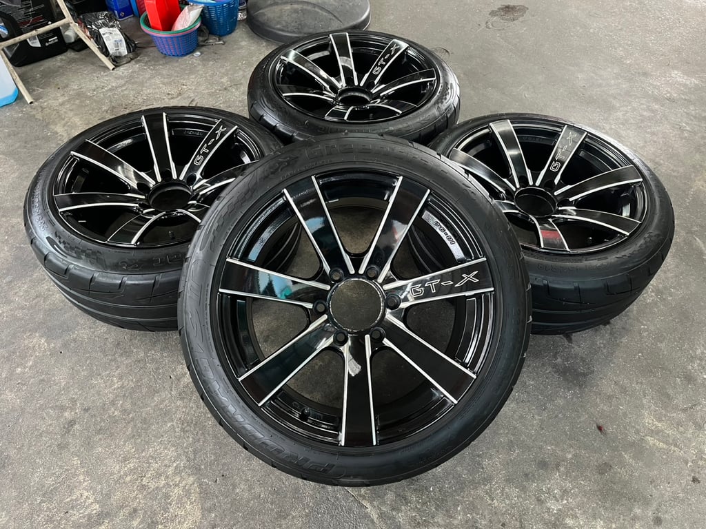 ล้อแม็ก 6รู139 GT-X ใบพัด ขอบ 18 พร้อมยาง 235-45-18 Greentrac ปี 22